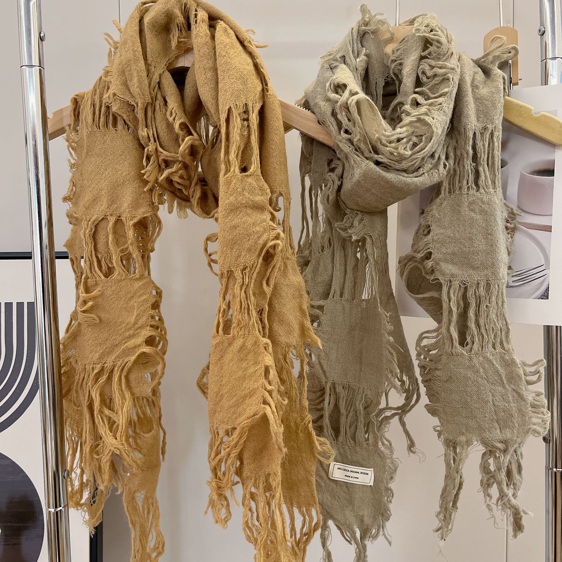 2025 New Fashion Ripped Hole T – обзор и цена Wool Scarf Men